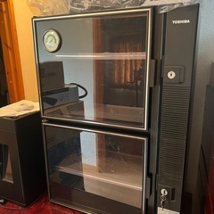 防湿庫　ドライボックス　ジャンク扱い
