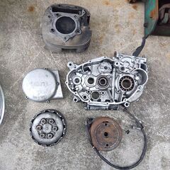 SR400 エンジン部品（ジャンク）