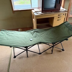 折りたたみ携帯ベッド