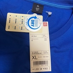 ユニクロ　Tシャツ　XL ブルー　未使用品の画像