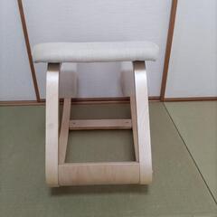 【お譲り先決定】バランスチェアの画像