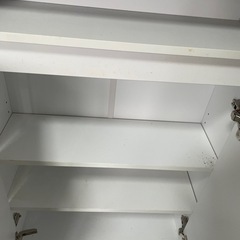 食器　小物棚　タンスの画像