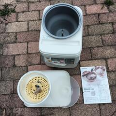東芝餅つき機パンこね機 中古 引き取りのみの画像
