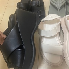 h&m  レディース厚底サンダルの画像