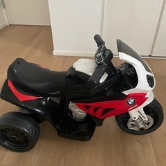 BMW子供用電動バイク