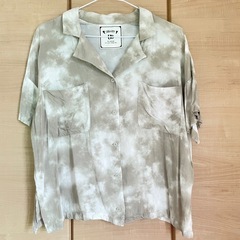 タイダイ柄　シャツ　クロップド丈　Ｌ　半袖