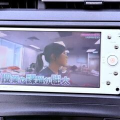 H.22(2010)年 トヨタ プリウス 1.8 S ツーリングセレクション ナビ★TV★車検付き★Bカメラ★ETC パールホワイト 走行123,970kmの画像