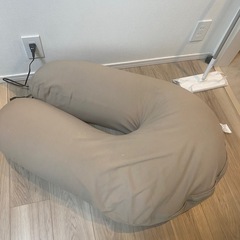 【美品】5/25夜22時頃引取優先。ヨギボーサポート