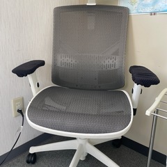 オフィスチェア