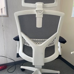 オフィスチェアの画像