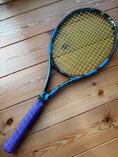テニスラケット　バボラ　ピュアドライブVS