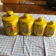 キャニスター
