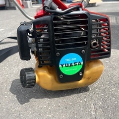 メンテナンス済 YUASA  YBC-201 2サイクル 肩掛け式 草苅機 動作OK エンジン 動力 刈払機 草苅 農機 ③の画像