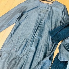 服とストール　おまけヒール靴の画像