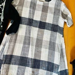 服とストール　おまけヒール靴の画像