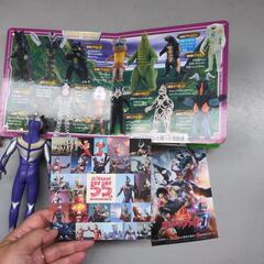 値下げ！ウルトラマンコレクション★ティガ　コスモスソフビー★55周年ステッカーなどの画像