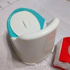 すわるオマルの画像
