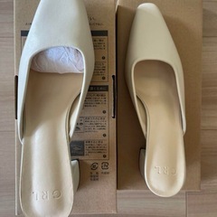 🌟500円🌟未使用サボシューズ フラット スクエアトゥ PU 箱有の画像