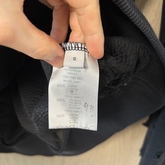 GIVENCHY ダメージ加工 パーカー ブラック Sの画像