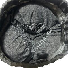 ネックピロー【夏も冬もOK！肌が呼吸するひんやり素材】首枕 飛行機 快適グッズ 低反発フォーム 人間工学が360°包み込む［独創的な収納ボタン付き］トラベルピロー コンパクト 超軽量290g 折り畳み可能 neck pillow 脱着式・洗濯機対応 携帯枕 の画像