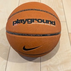 ナイキ　　バスケットボール　NIKEボールの画像