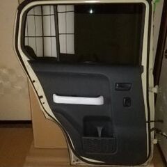 スズキハスラーMR31Sドア部品取りの画像