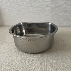 貝印D型足付き洗い桶