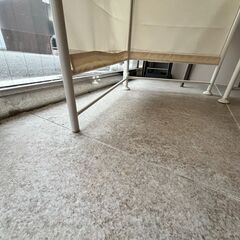 【無料】布製2つ折りパーテーション×2（高さ180cm／幅100cm／一部難あり）の画像