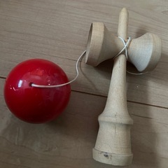 ⭐︎赤いけん玉セットの画像