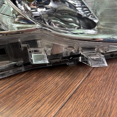 美品！マークX130純正ヘッドライト左右の画像