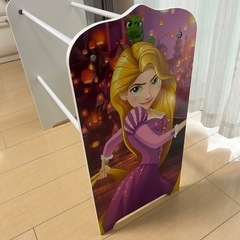 ディズニーおもちゃラック　アリエル&ラプンツェル