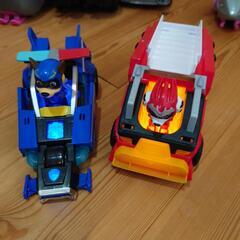 パウ・パトロール　マイティポリスカー＆マイティファイヤートラック
