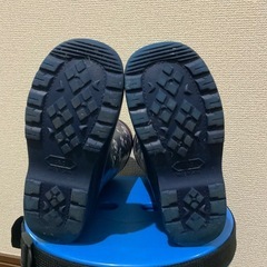 【18.0cm】hiromichi nakano キッズ長靴（ネイビー×花柄） の画像