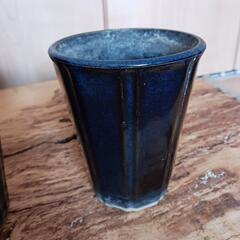 植木鉢 小さめ 陶器 縦模様 2個セット　使用品の画像