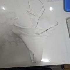 多分新品　XSサイズ　水着