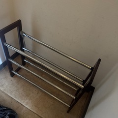 伸縮可能シューズラック