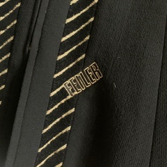 【即値下げ】FEILER 黒ウールジャケットの画像