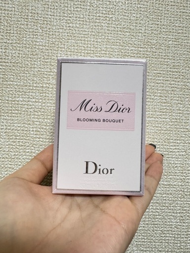 ミスディオール ブルーミングブーケ