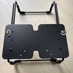 モニターアーム用アダプターブランケットの画像
