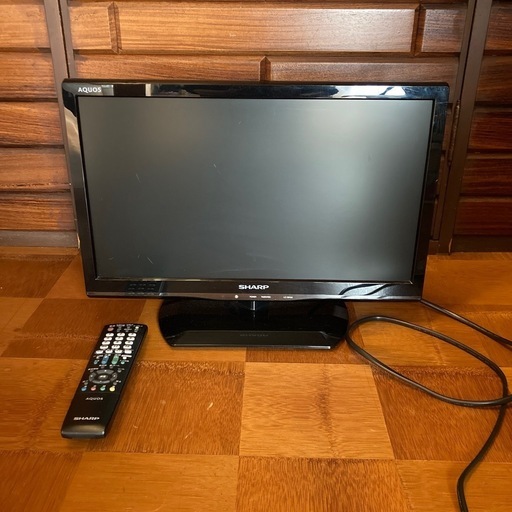 シャープ　AQUOS 19インチ　2013年