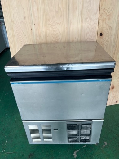 ホシザキ製氷機45kg  2019年