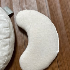 【取引中】エスメラルダ ベビー 枕の画像