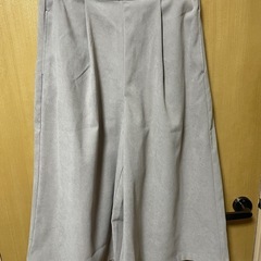 キュロットパンツ　ピンクベージュ　Mサイズ