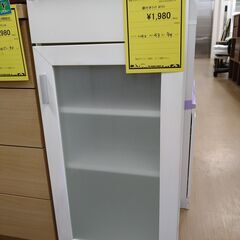 配送いたします‼️【D511】扉付きラック  ホワイト 