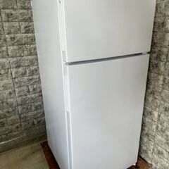 【美品 高年式】大阪送料無料★3か月保障付き★冷蔵庫★マクスゼン...
