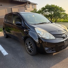 日産　ノート　コンパクトカー　5ナンバー