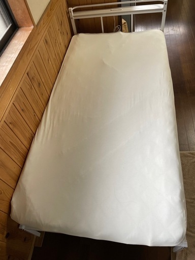 ニトリ　シングルベッド、マットレスセット