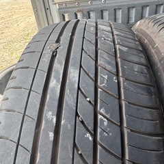 バリ山　YOKOHAMA PARADA RA03 215/60R17C  109/107s 夏タイヤ　2023年製　17インチの画像