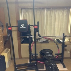 懸垂マシンとベンチプレスセット