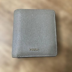 FURLA グレー ミニ財布